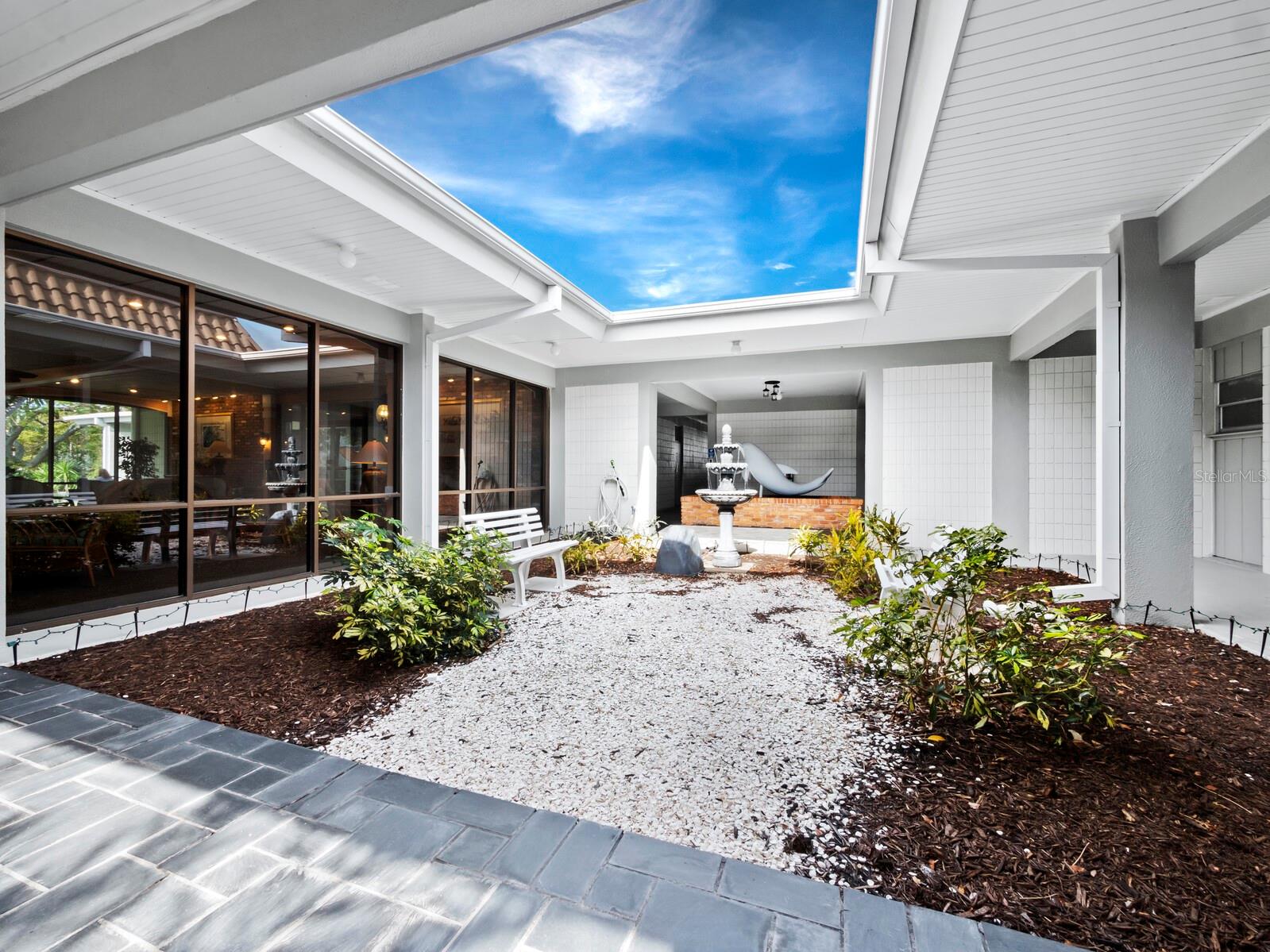 4350 CHATHAM DR #105 — photo 37