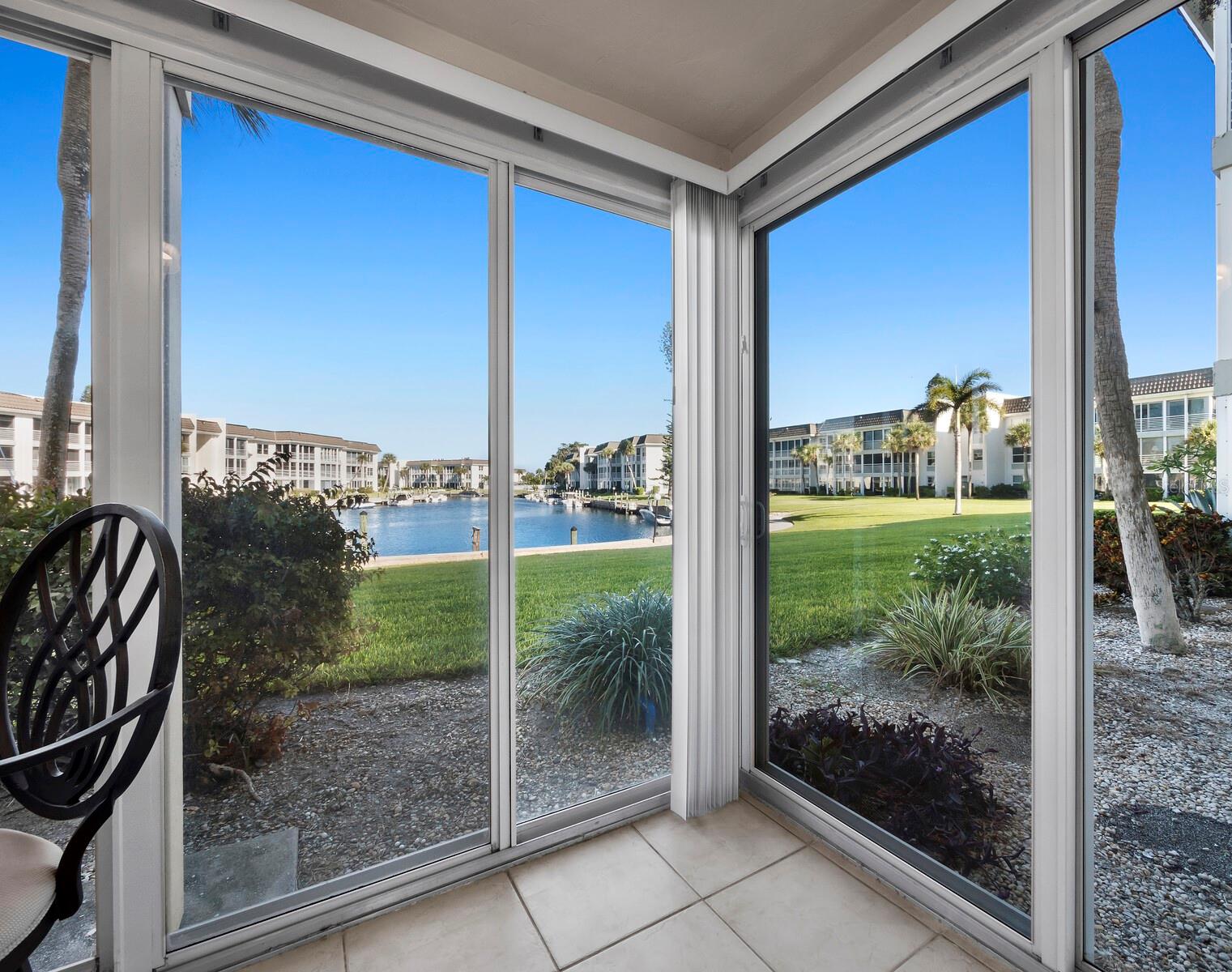 4350 CHATHAM DR #105 — photo 3