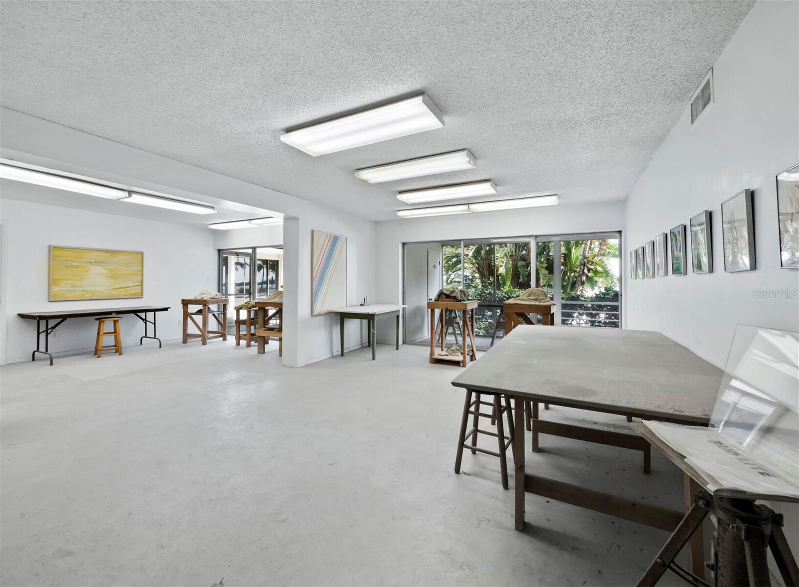 4350 CHATHAM DR #105 — photo 49
