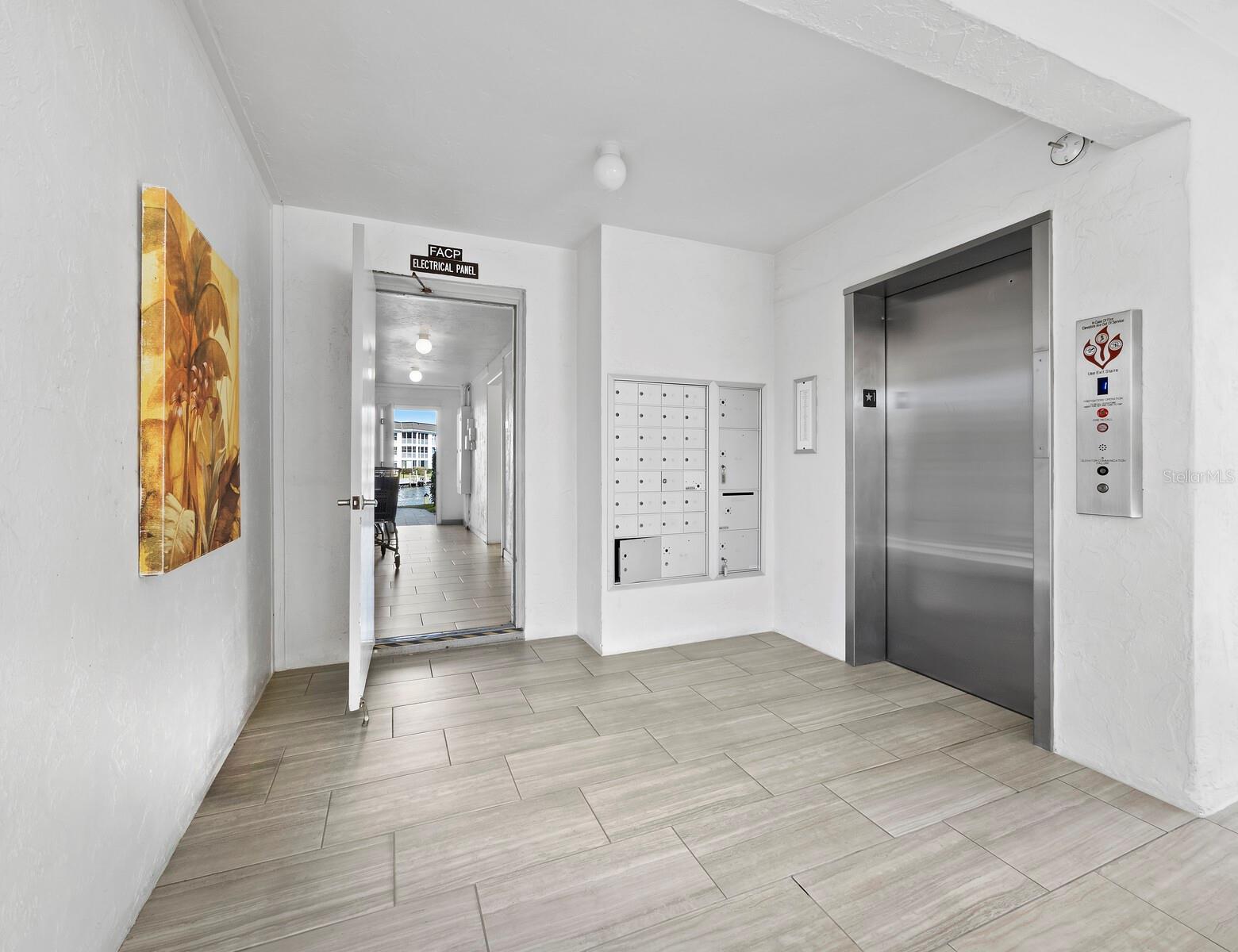 4350 CHATHAM DR #105 — photo 29