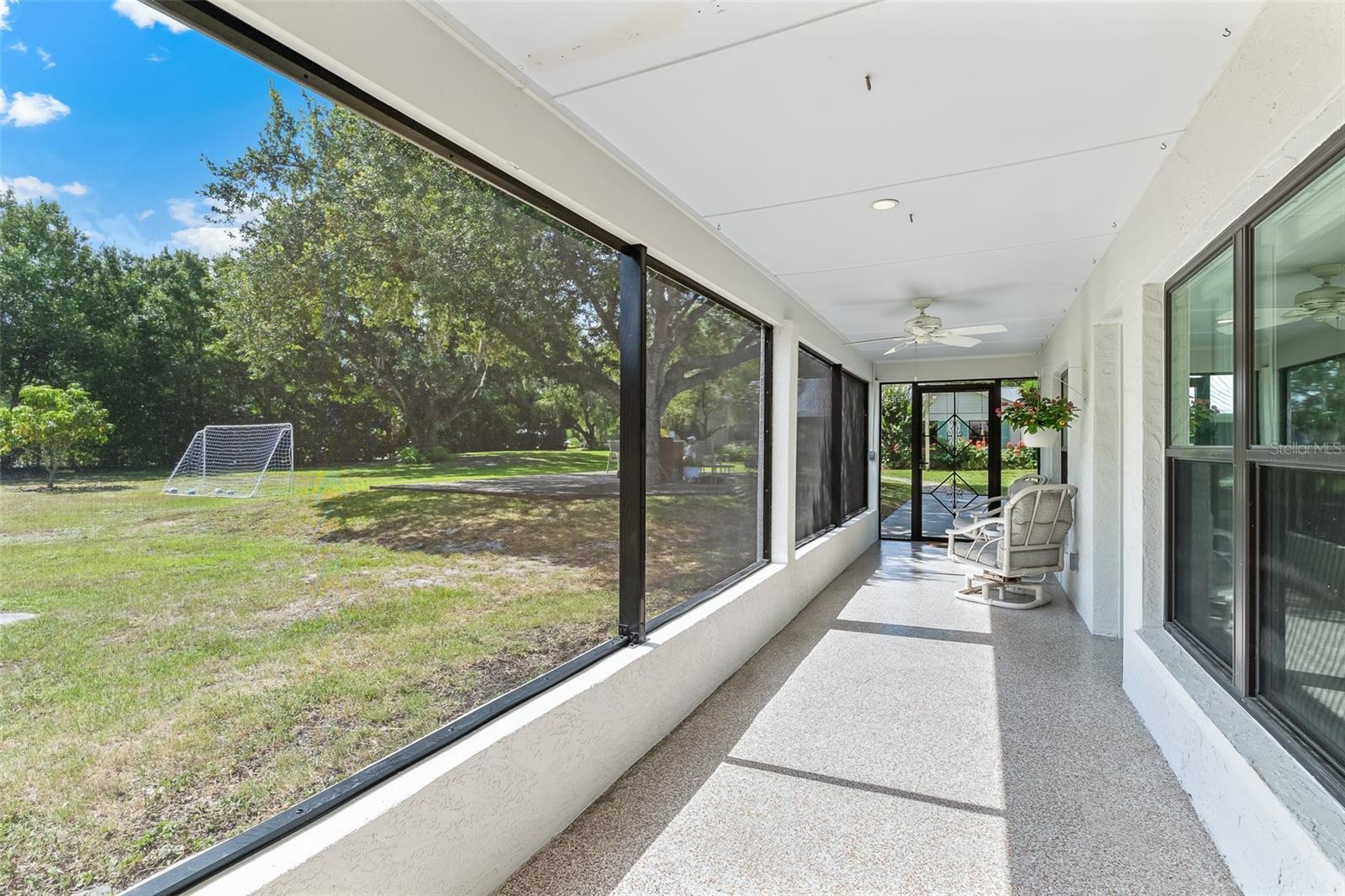 7565 CASTLE DR — photo 45