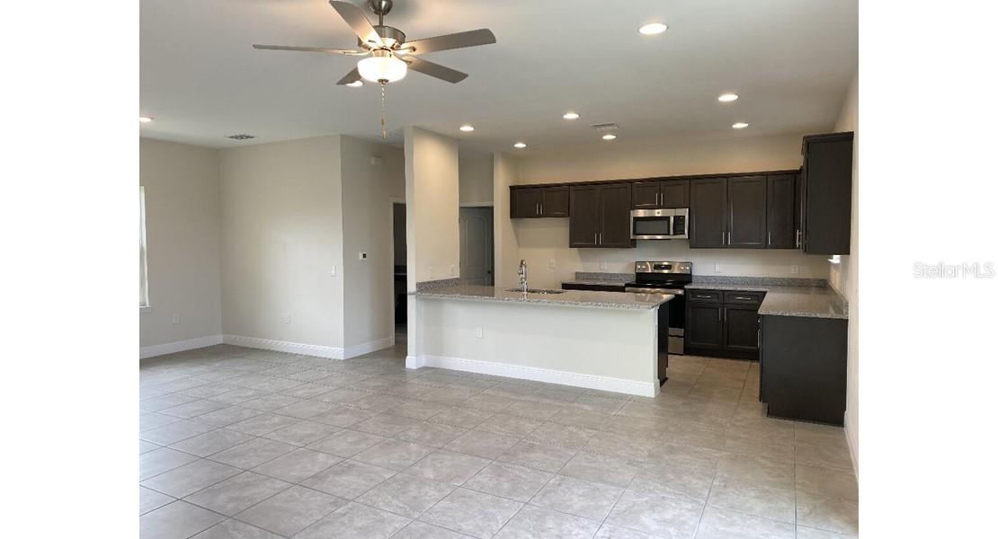 7050 BECKWITH AVE — photo 2