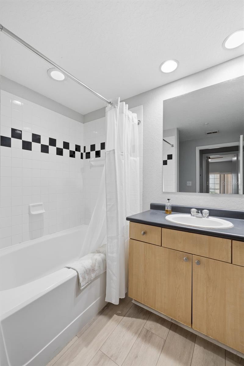 520 S ARMENIA AVE #1239A — photo 18