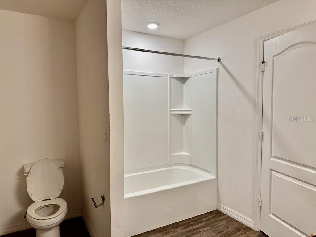 1740 CHATHAM GREEN CIR — photo 8