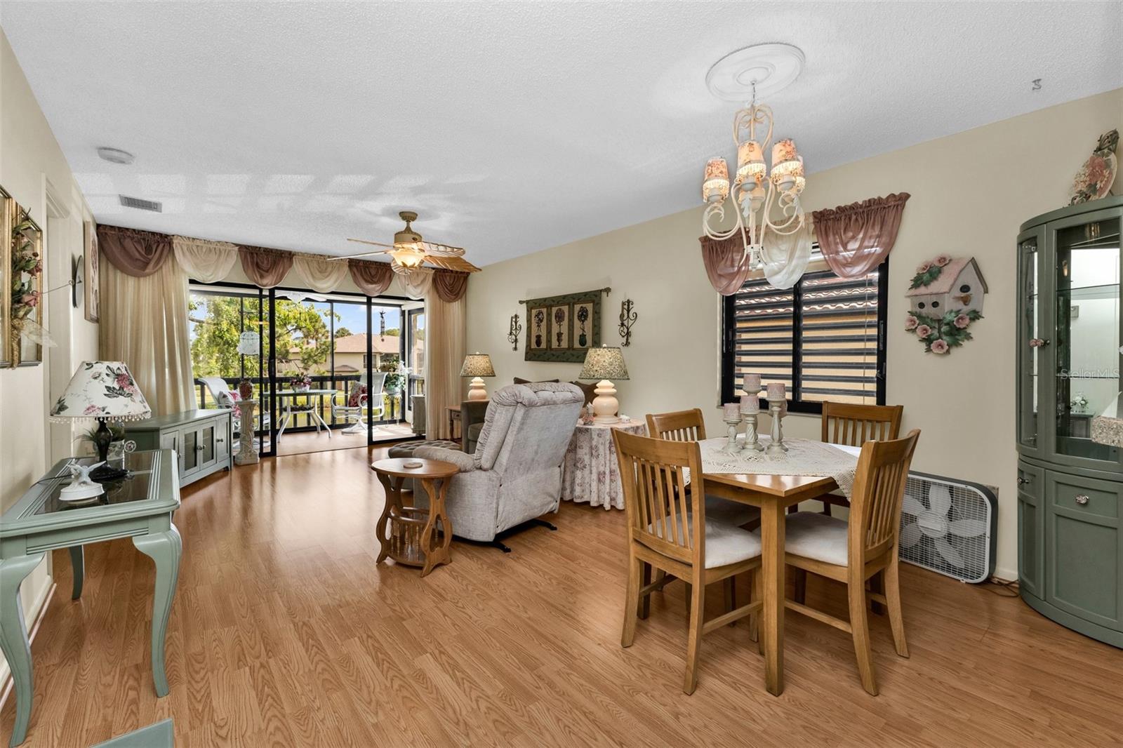 5221 LAKE VILLAGE DR #24 — photo 11