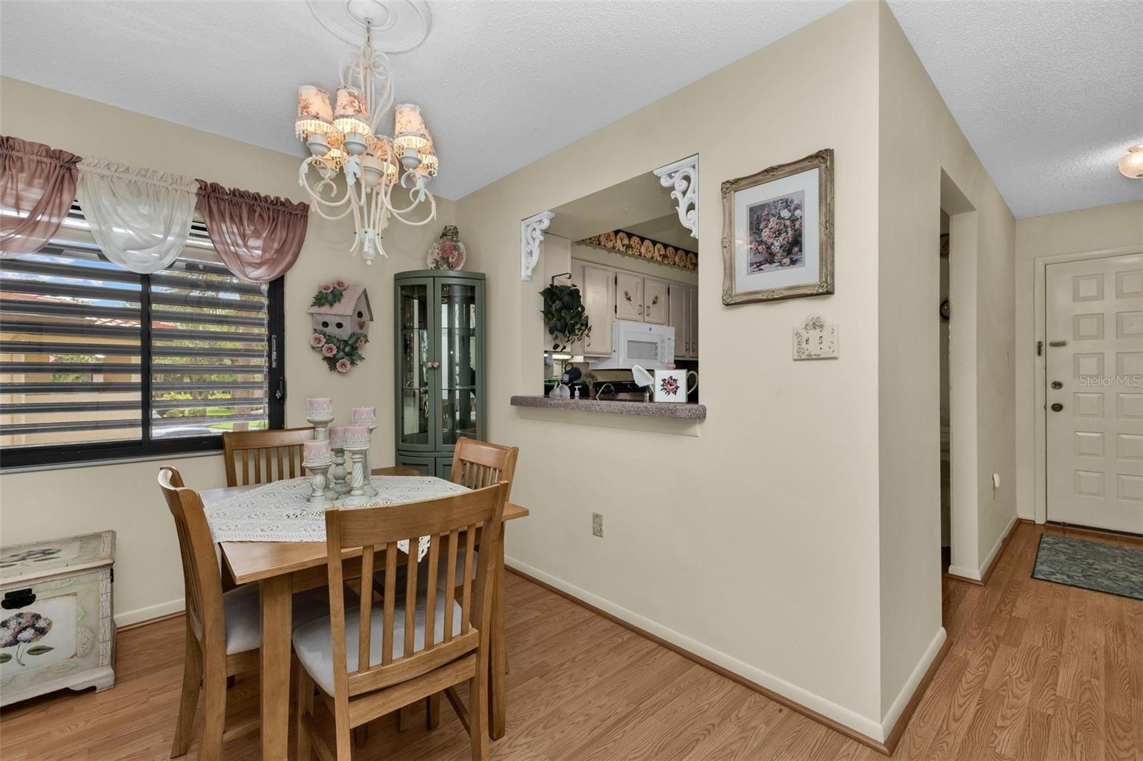 5221 LAKE VILLAGE DR #24 — photo 9