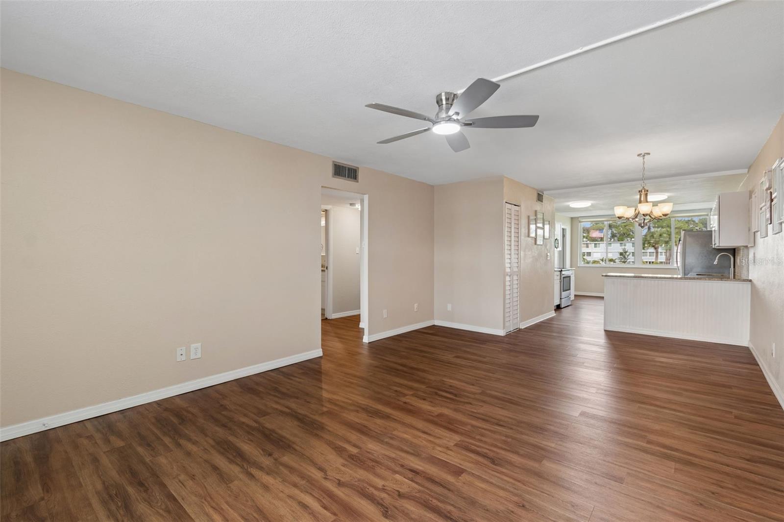 4715 BAY ST NE #223 — photo 8