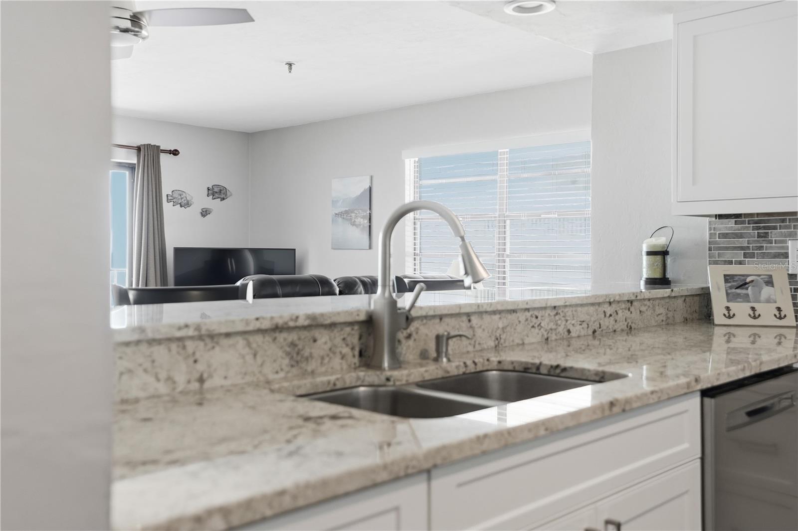 16330 GULF BLVD #306 — photo 10