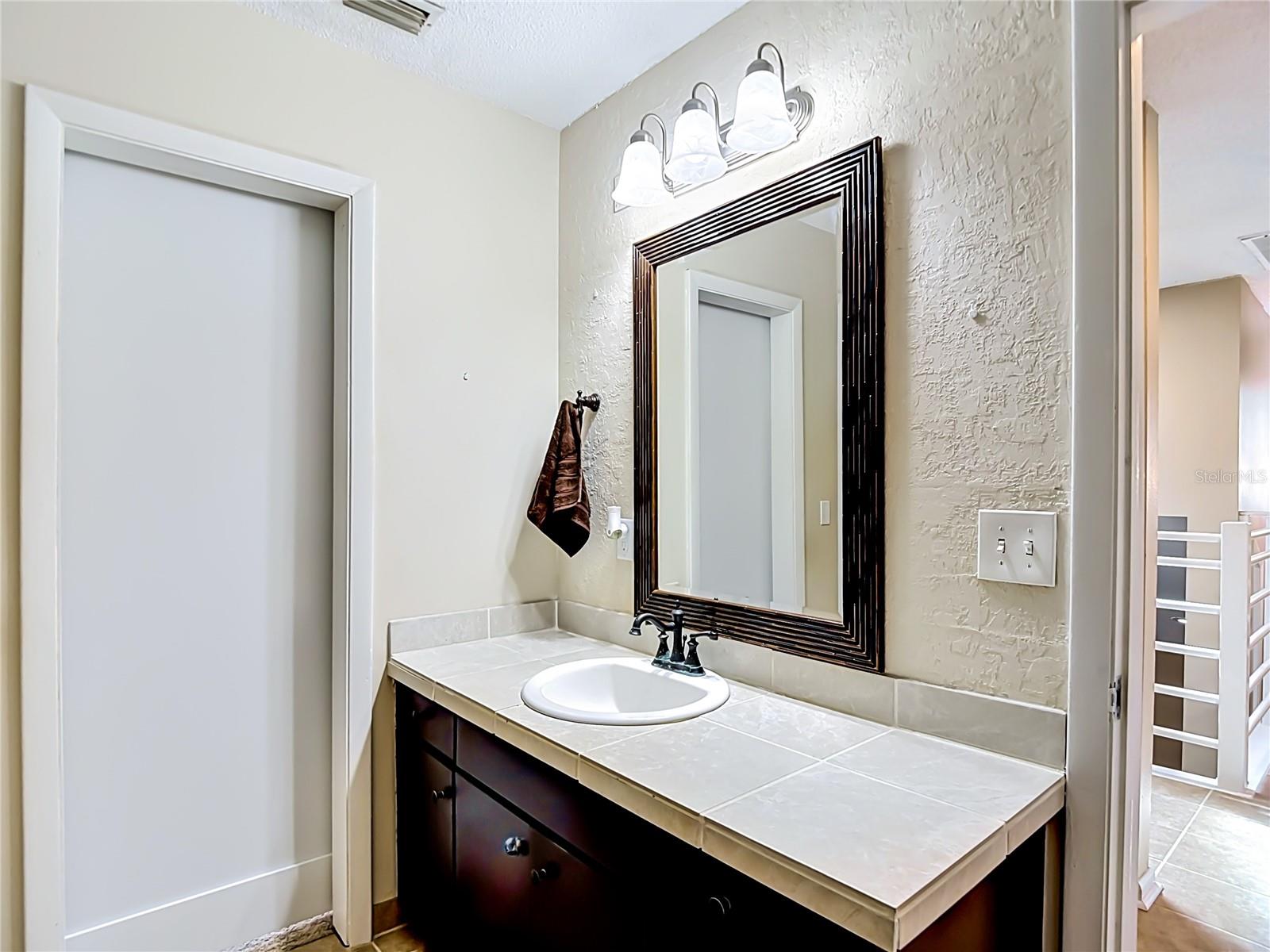 87 1ST AVE NW — photo 30