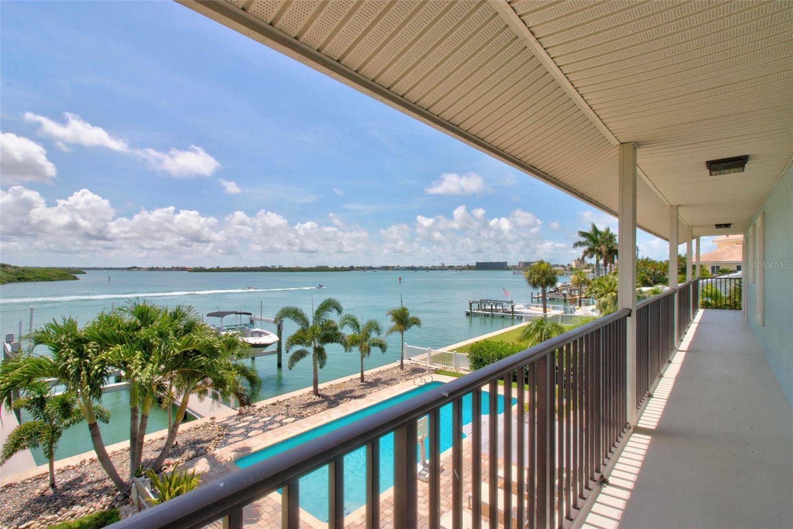 503 JOHNS PASS AVE — photo 36