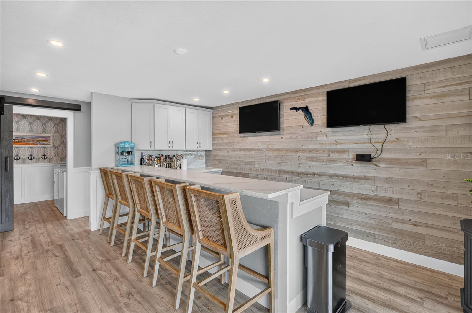 503 JOHNS PASS AVE — photo 19