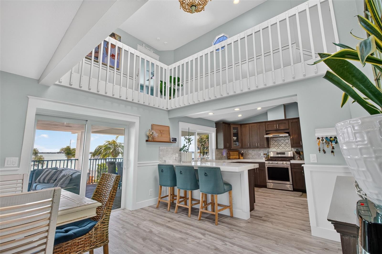 503 JOHNS PASS AVE — photo 17