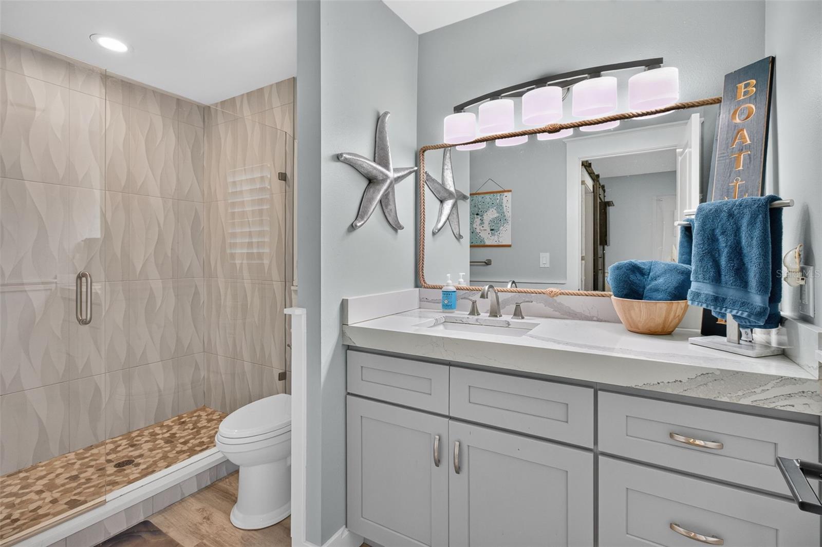 503 JOHNS PASS AVE — photo 22