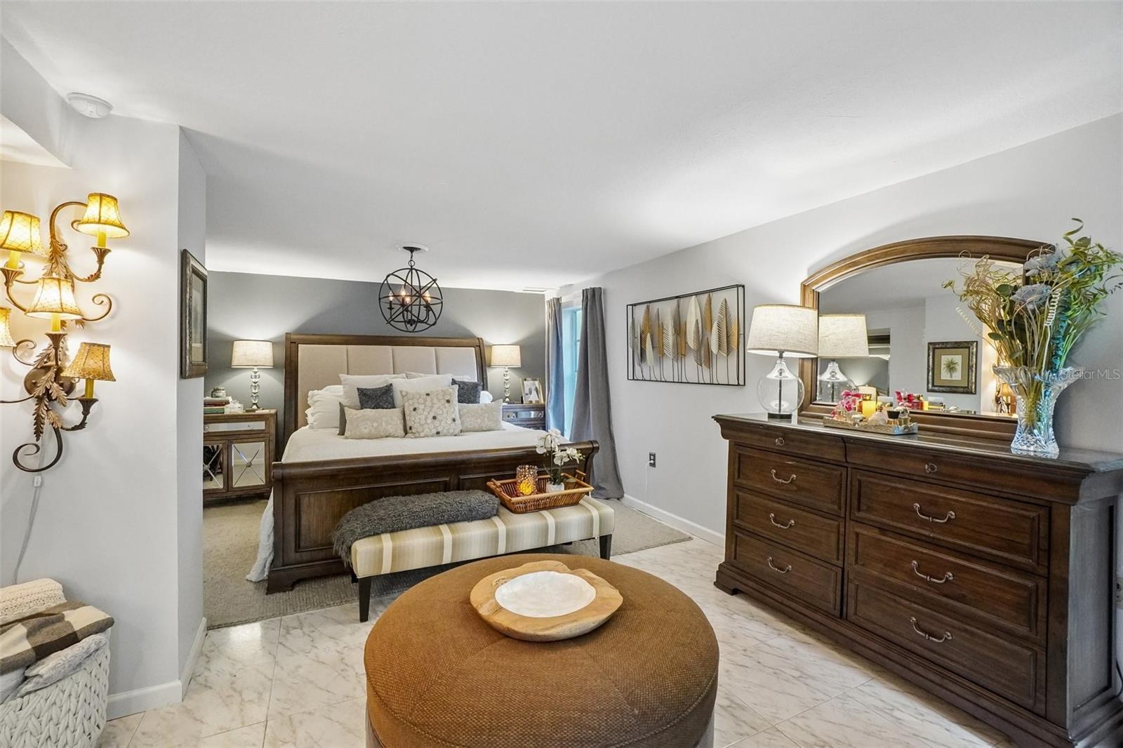 1204 E PARK CIR — photo 38