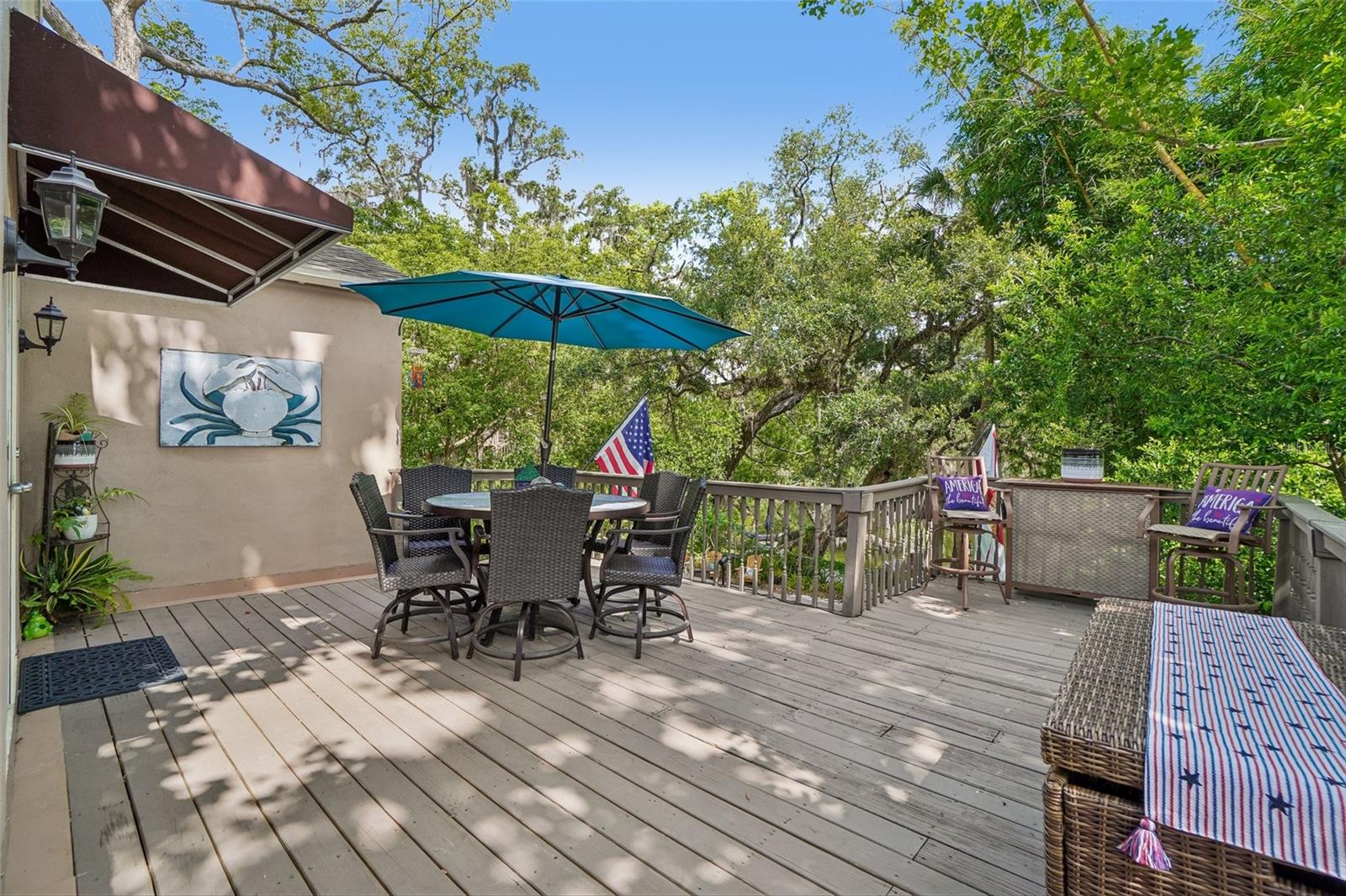 1204 E PARK CIR — photo 68