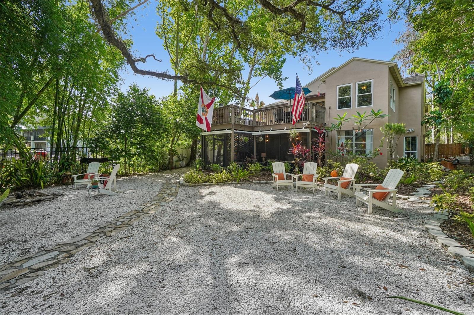 1204 E PARK CIR — photo 12