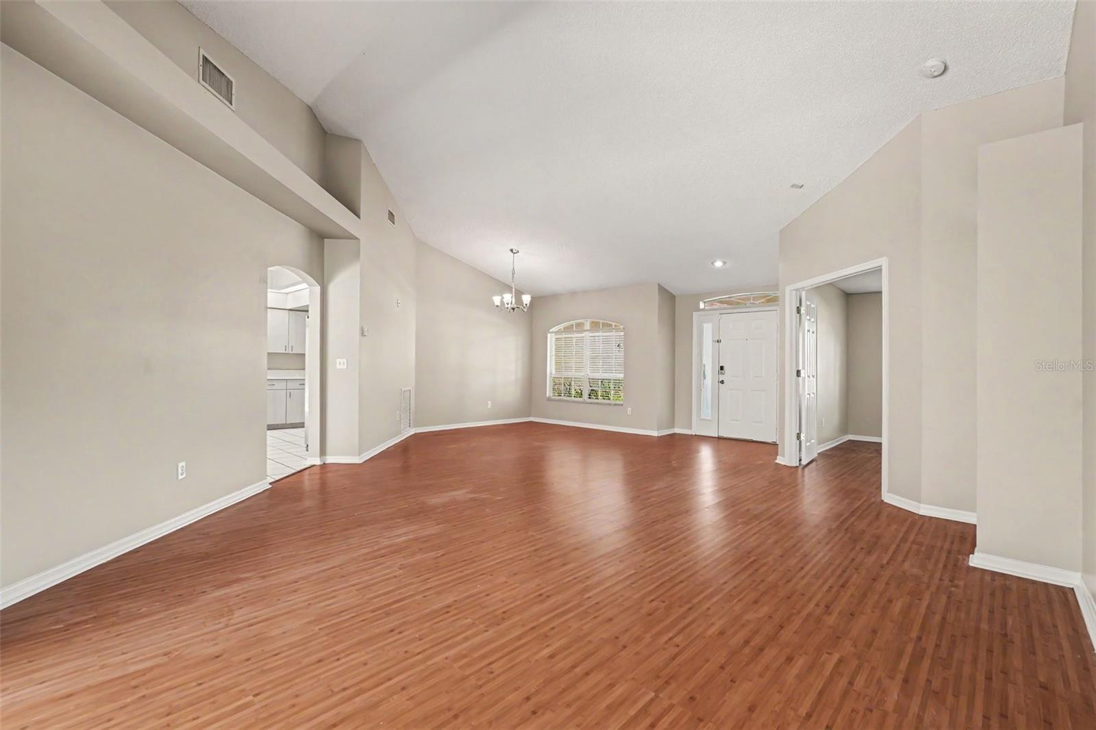 2909 STARMOUNT DR — photo 4