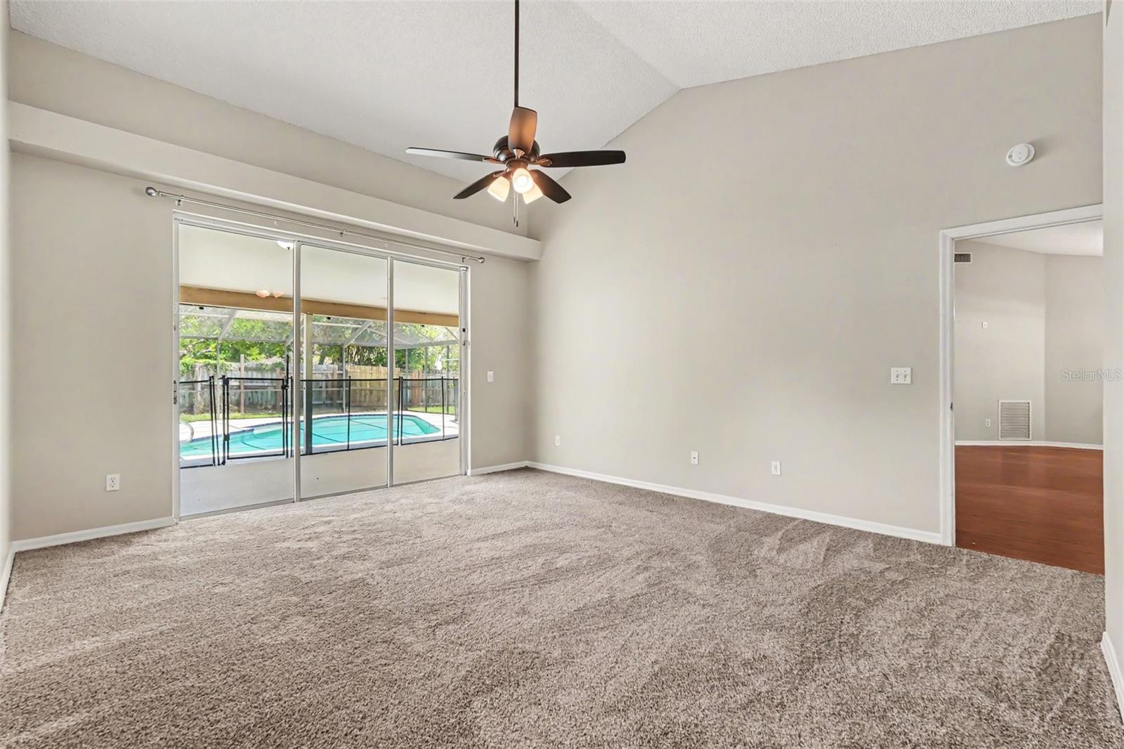 2909 STARMOUNT DR — photo 18