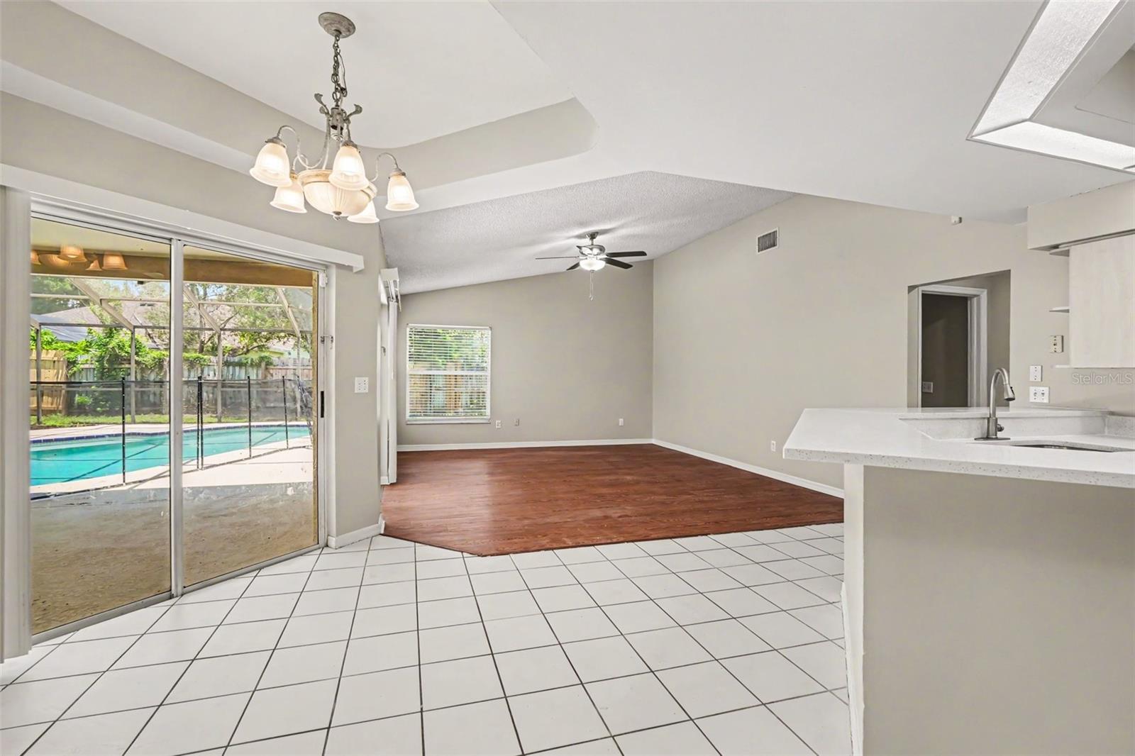 2909 STARMOUNT DR — photo 13