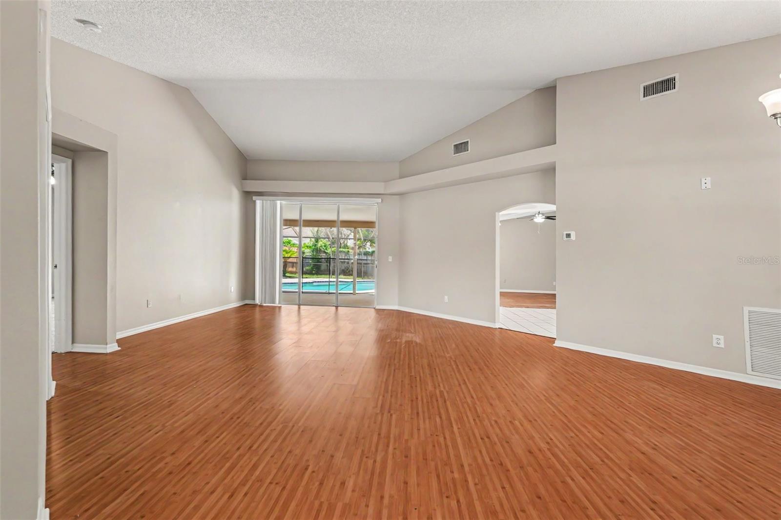 2909 STARMOUNT DR — photo 7