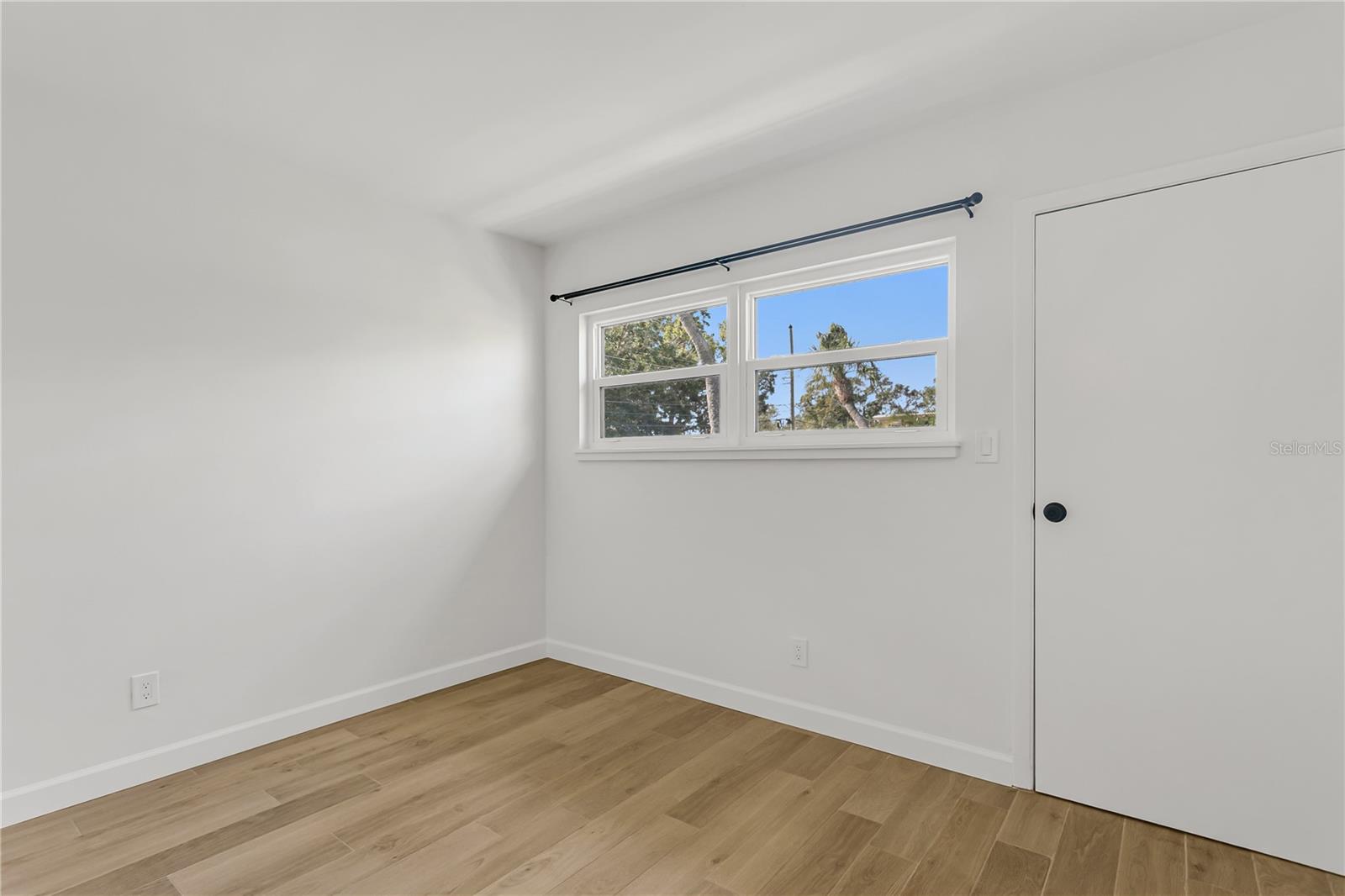 216 36TH AVE N #202B — photo 21