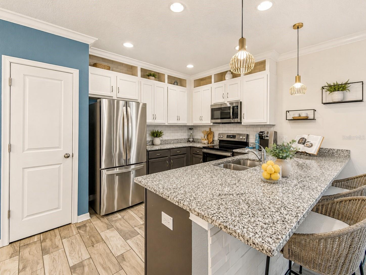 2601 E LAKE AVE #A — photo 10