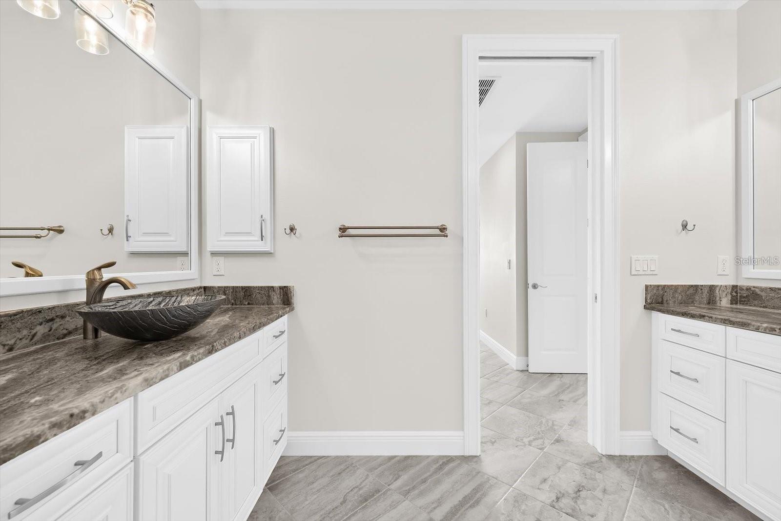 507 TAMIAMI TRL N #602 — photo 22