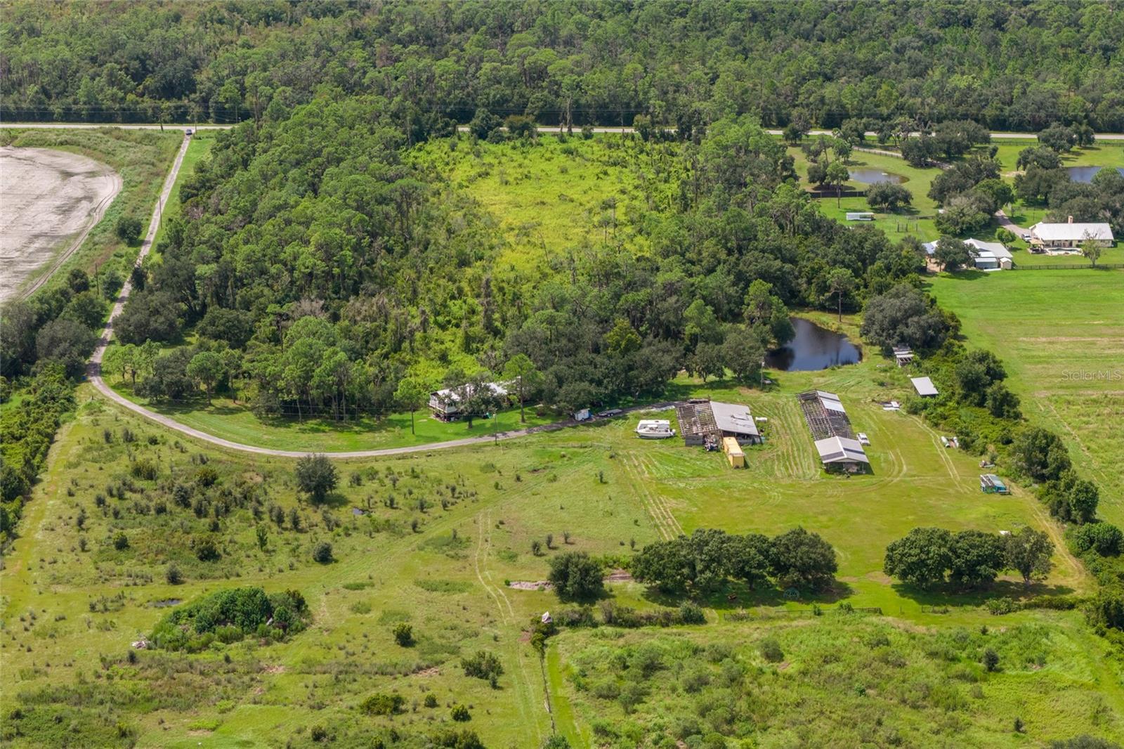 8755 WAUCHULA RD — photo 31