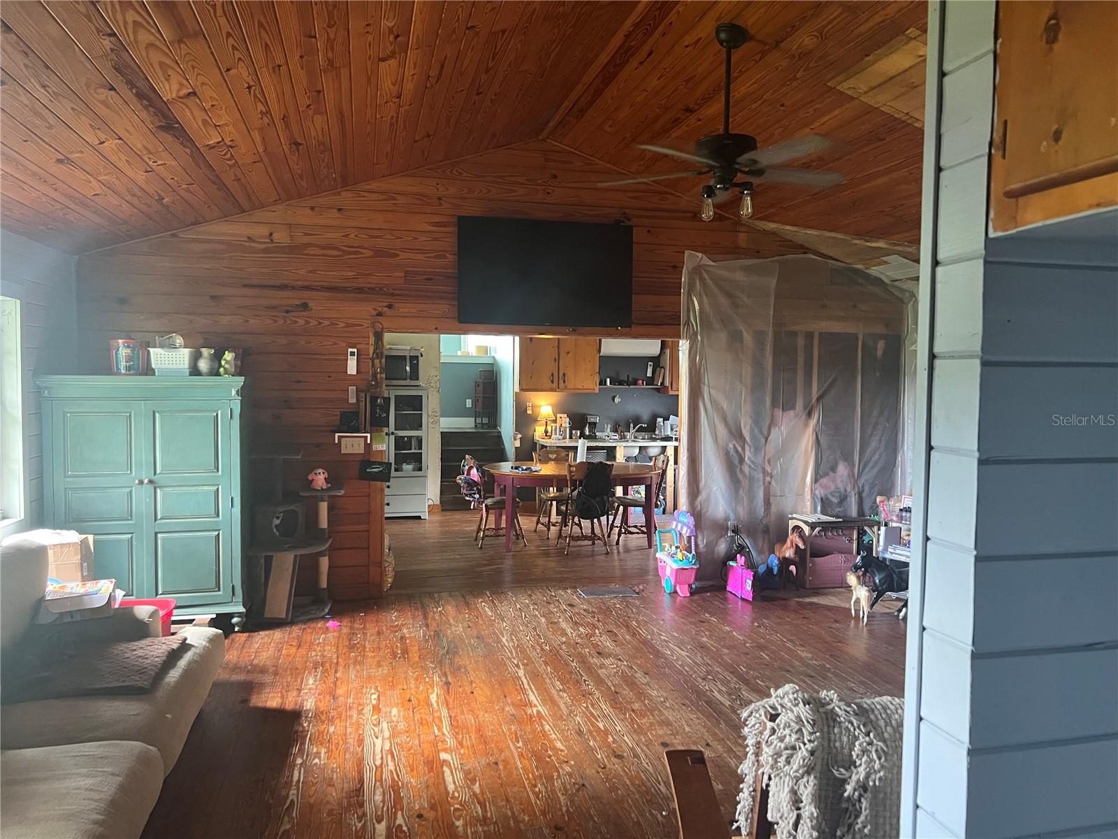 8755 WAUCHULA RD — photo 13