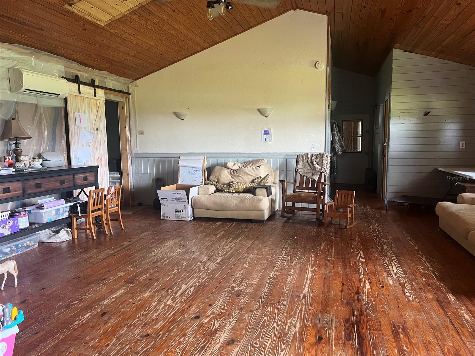 8755 WAUCHULA RD — photo 6