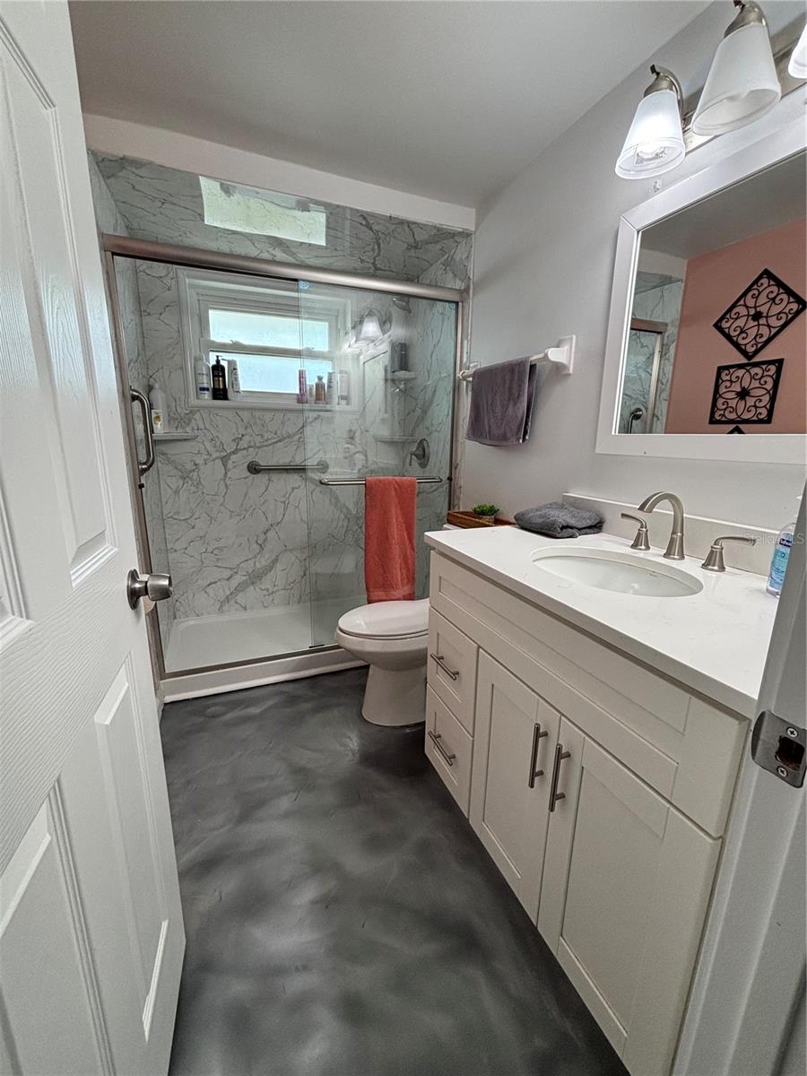 1002 SILVER PALM WAY — photo 19