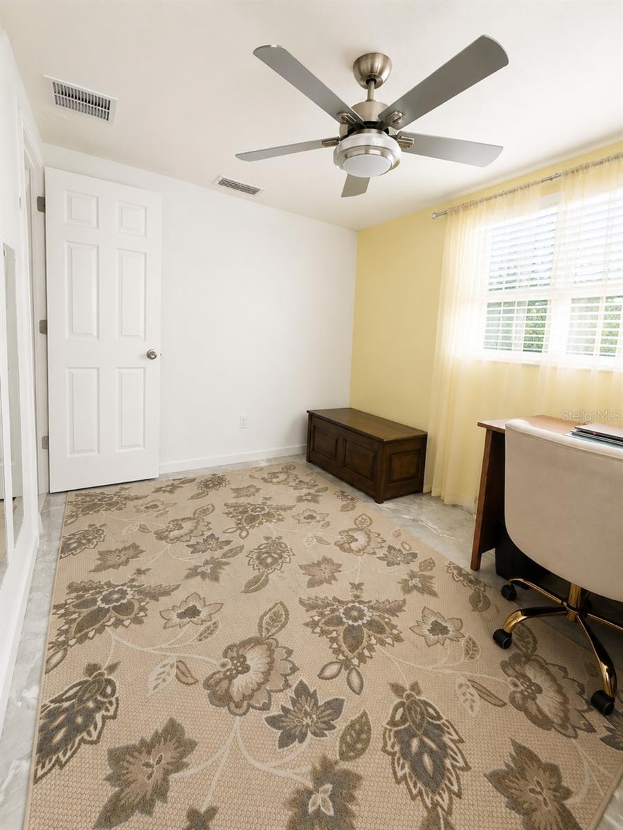 1002 SILVER PALM WAY — photo 17