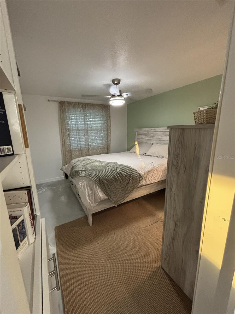1002 SILVER PALM WAY — photo 13