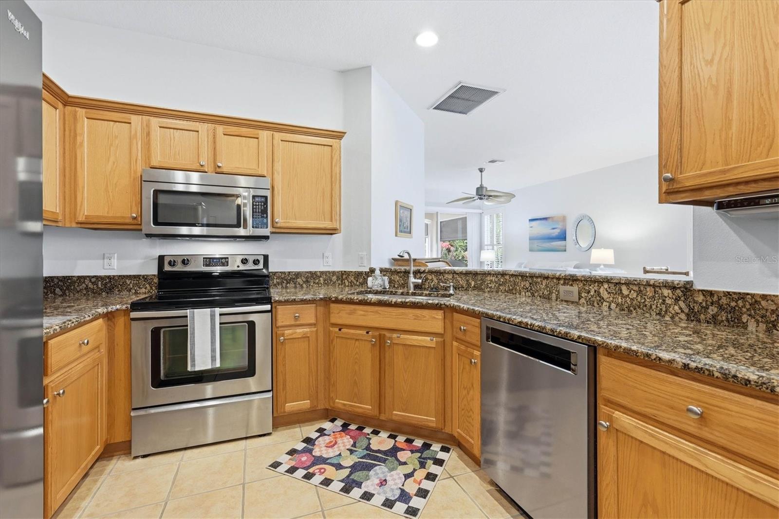 4939 WHISPERING OAKS DR — photo 15