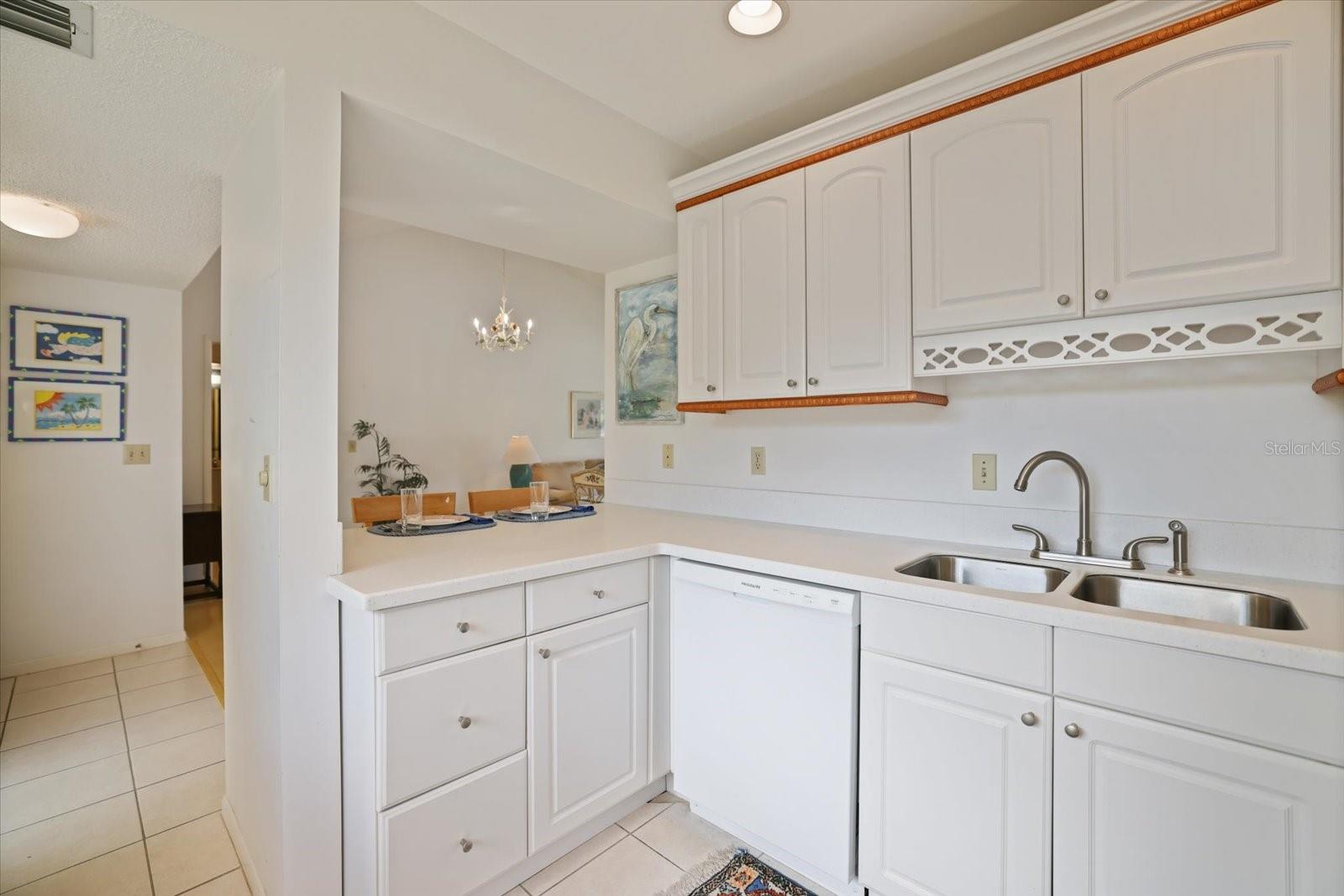 715 BIRD BAY CIR #120 — photo 7