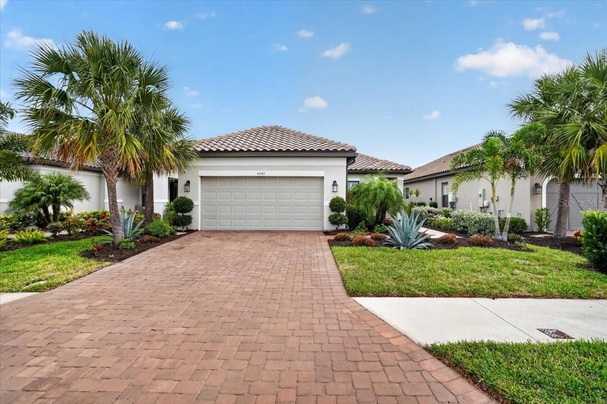 4642 CRESTPOINT WAY — photo 3