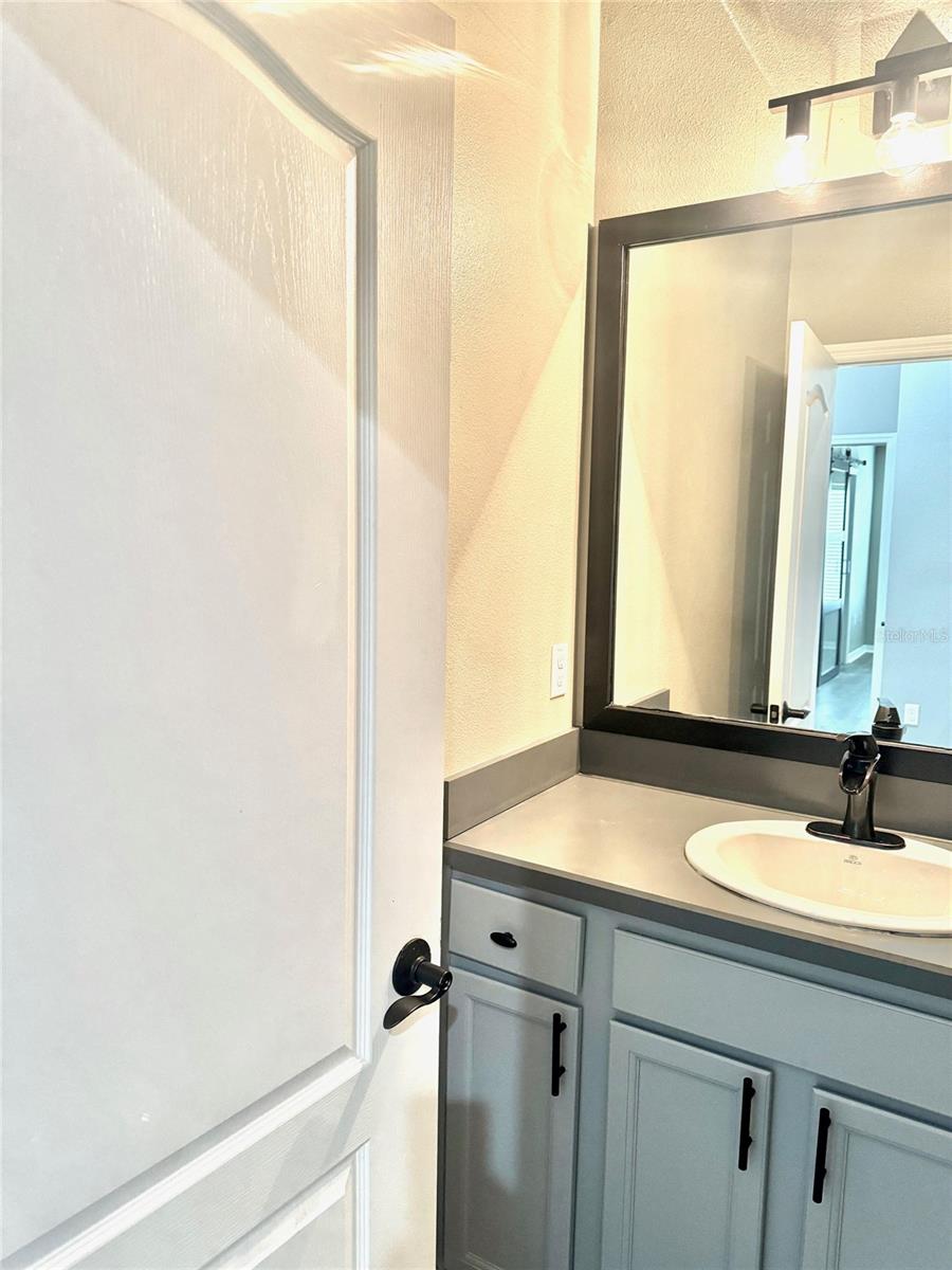 8427 BLUE ROCK DR — photo 23