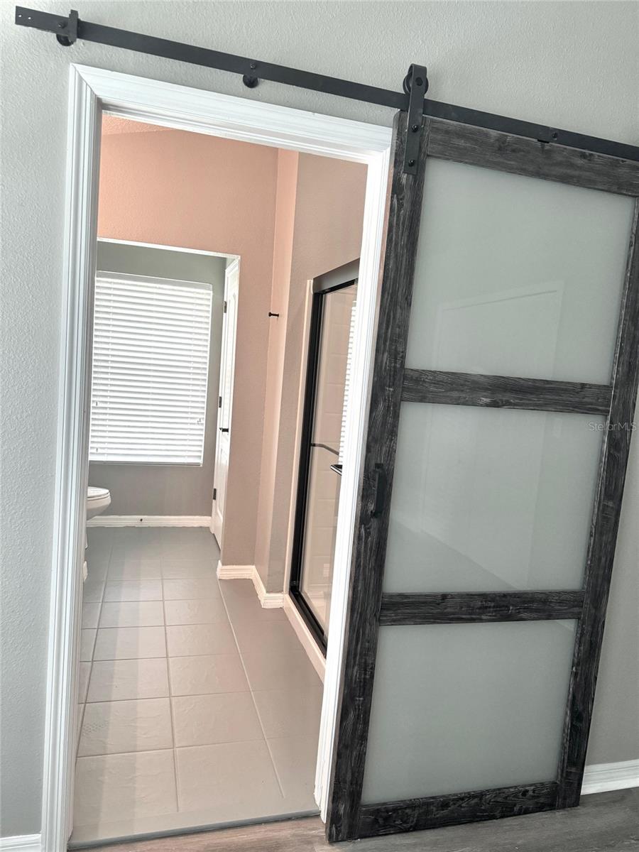 8427 BLUE ROCK DR — photo 28