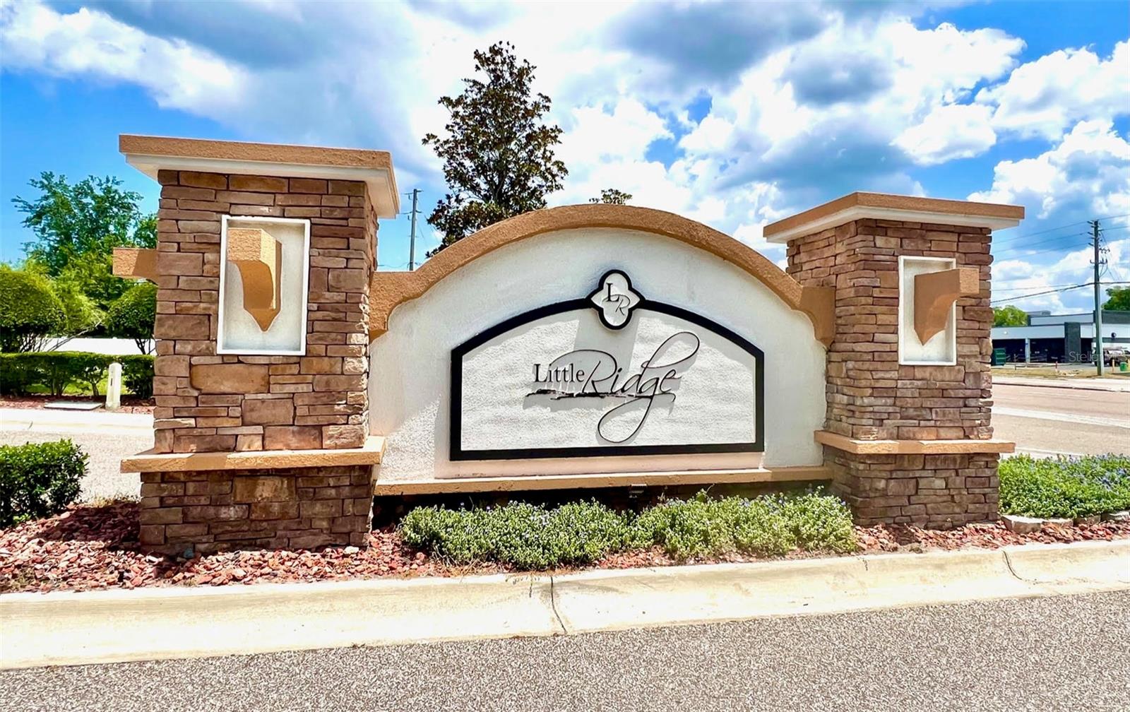 8427 BLUE ROCK DR — photo 2