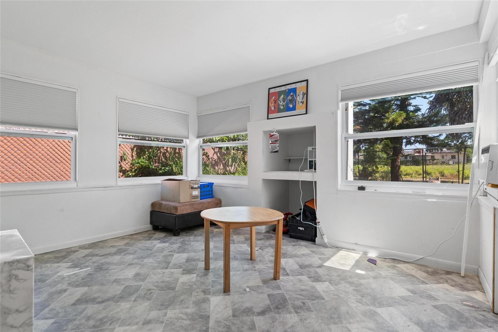1428 PINEBROOK DR — photo 19