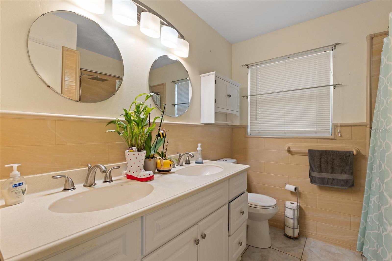 1428 PINEBROOK DR — photo 12