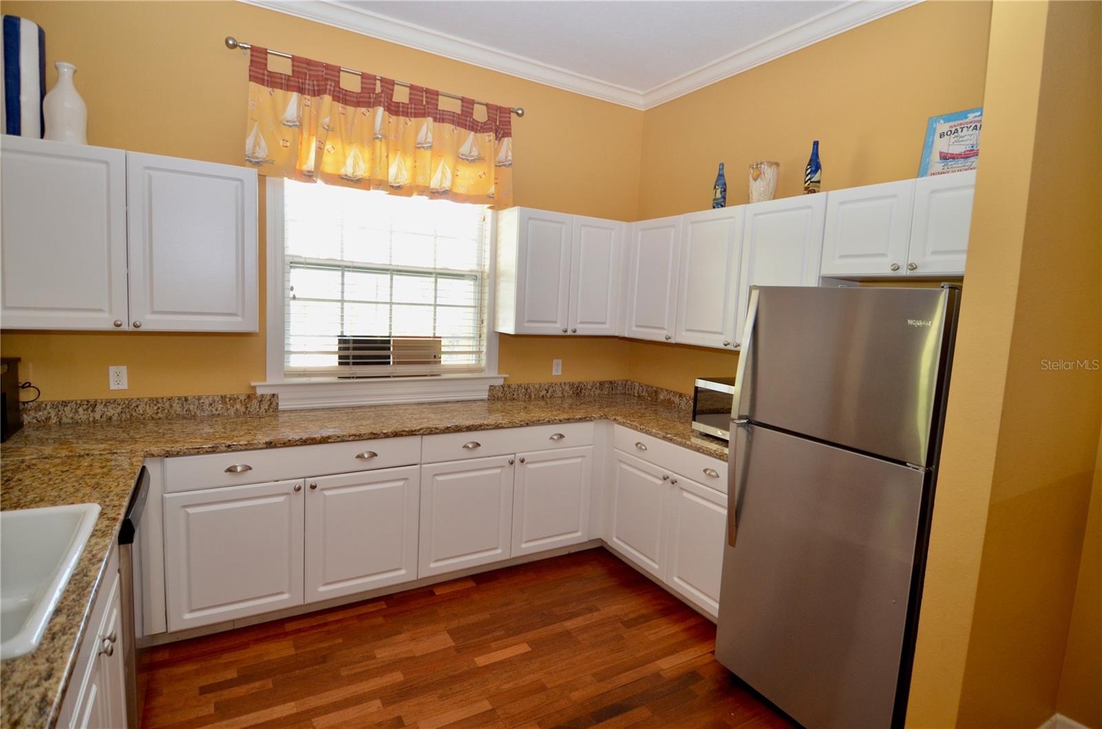 5621 BIDWELL PKWY #202 — photo 29