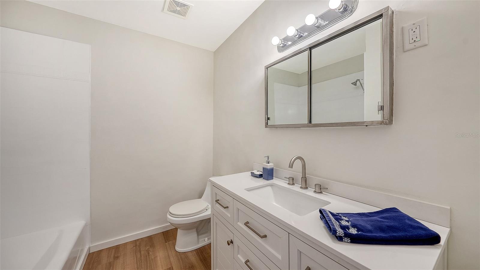 2465 FOSTER LN — photo 36