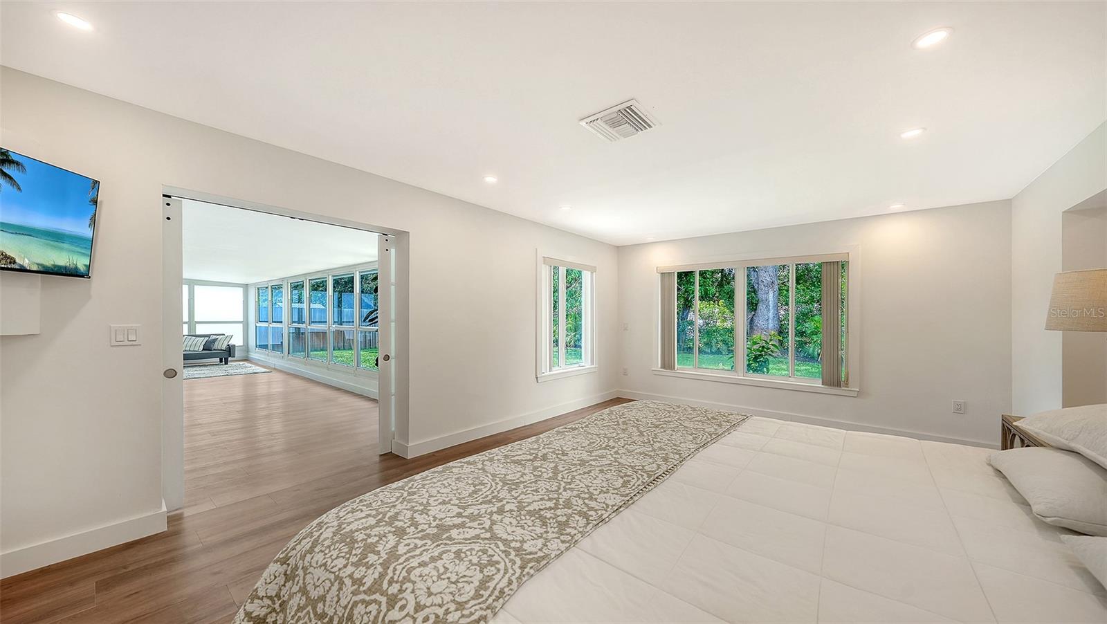 2465 FOSTER LN — photo 29