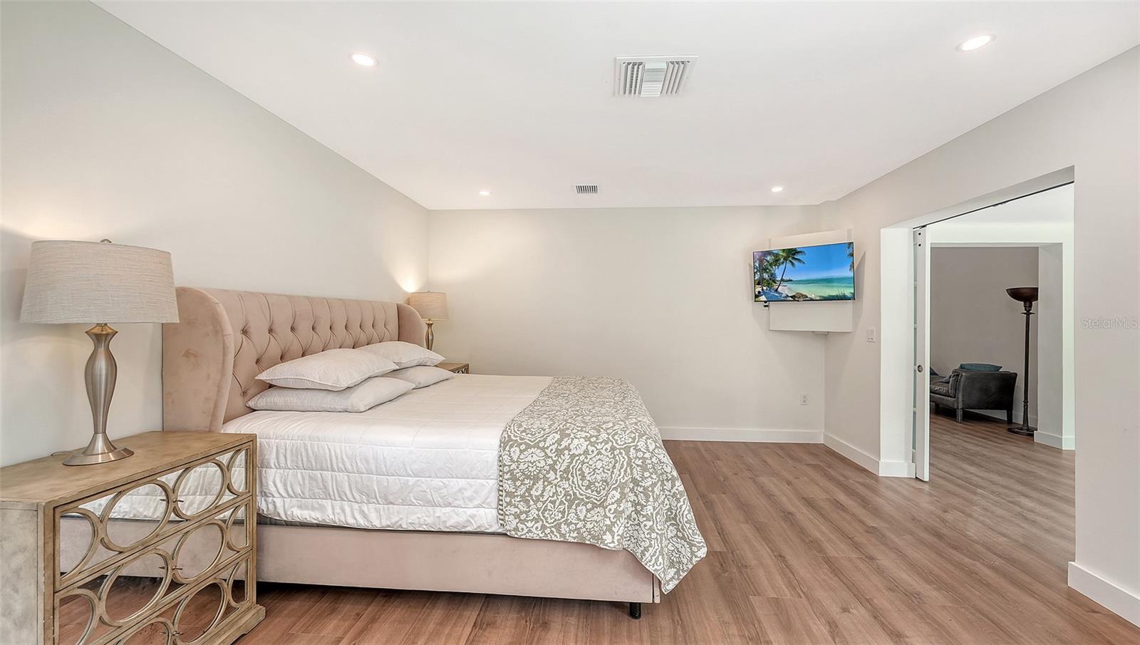 2465 FOSTER LN — photo 27