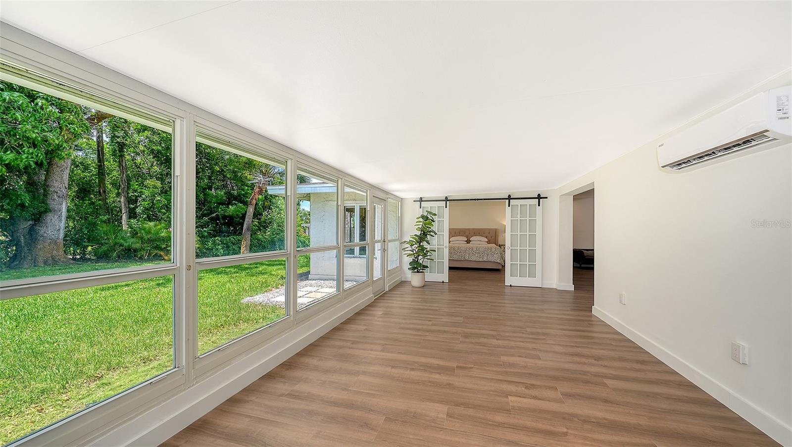 2465 FOSTER LN — photo 23