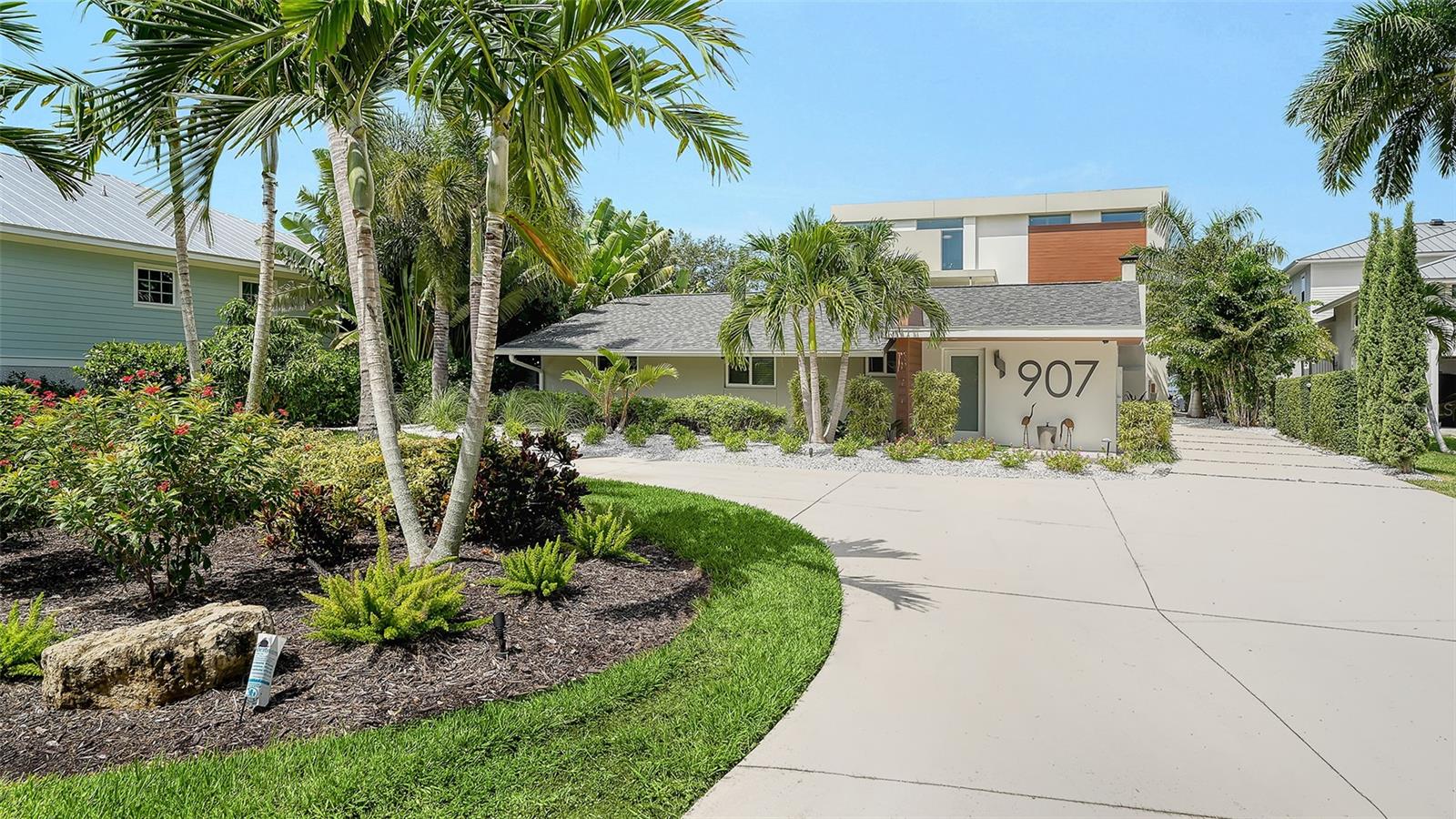 907 35TH AVENUE DR W — photo 52