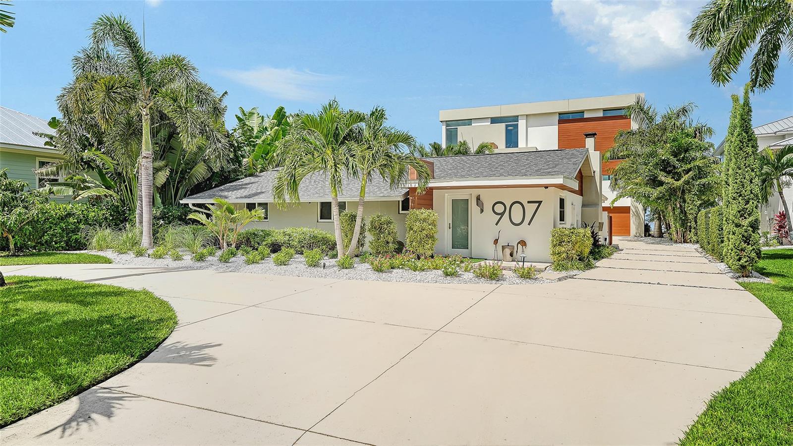 907 35TH AVENUE DR W — photo 53