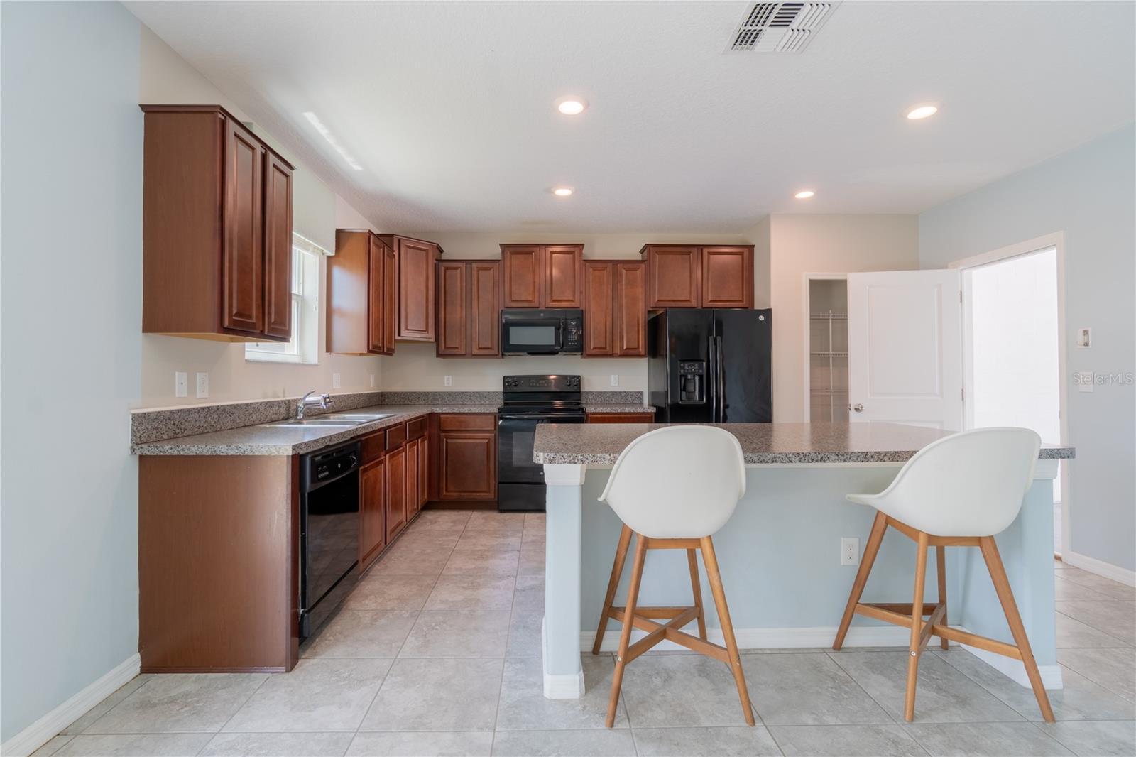 3621 KEARSNEY ABBEY CIR — photo 19