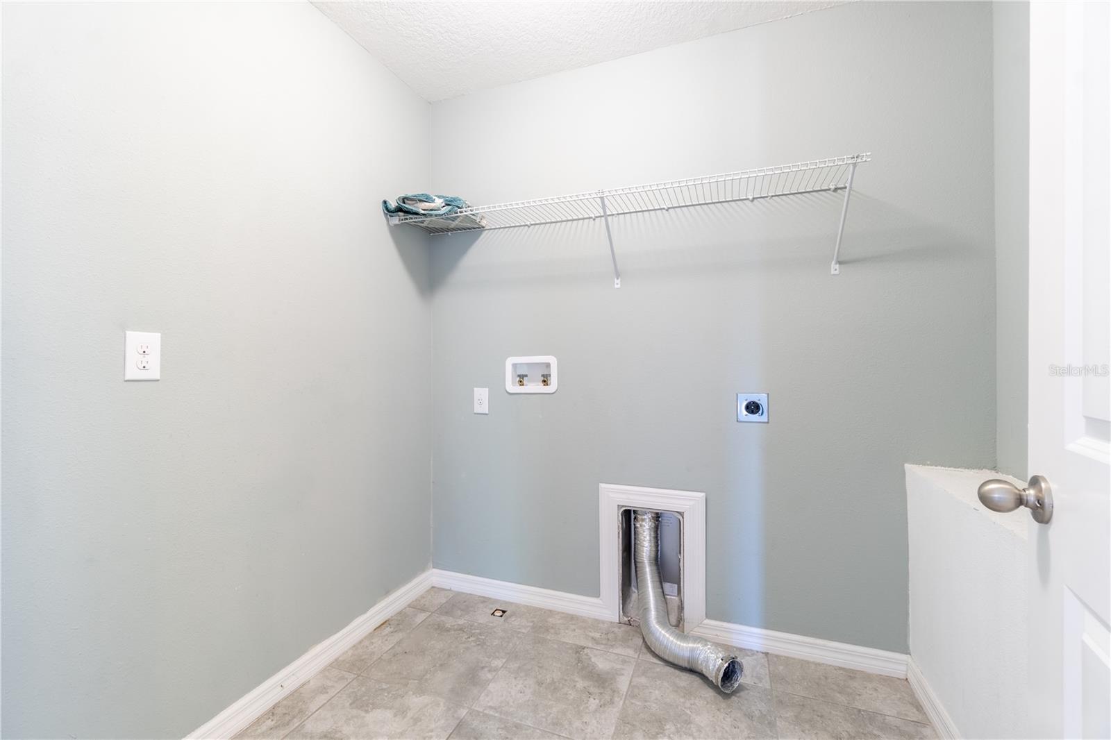 3621 KEARSNEY ABBEY CIR — photo 42
